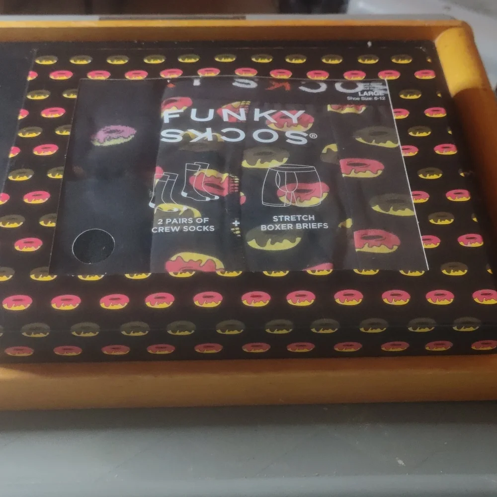 🎊Funky Socks. Donuts - Picture 1 of 6